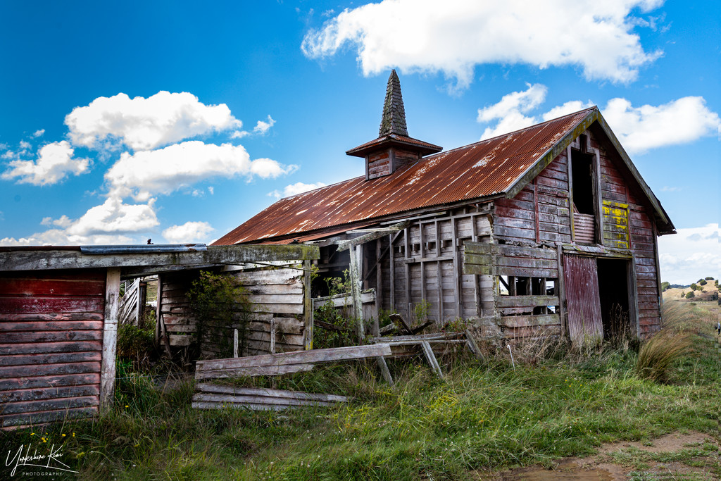 Old Barn by yorkshirekiwi
