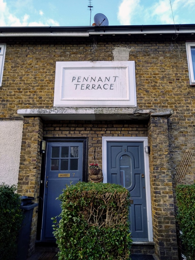 Pennant Terrace by boxplayer