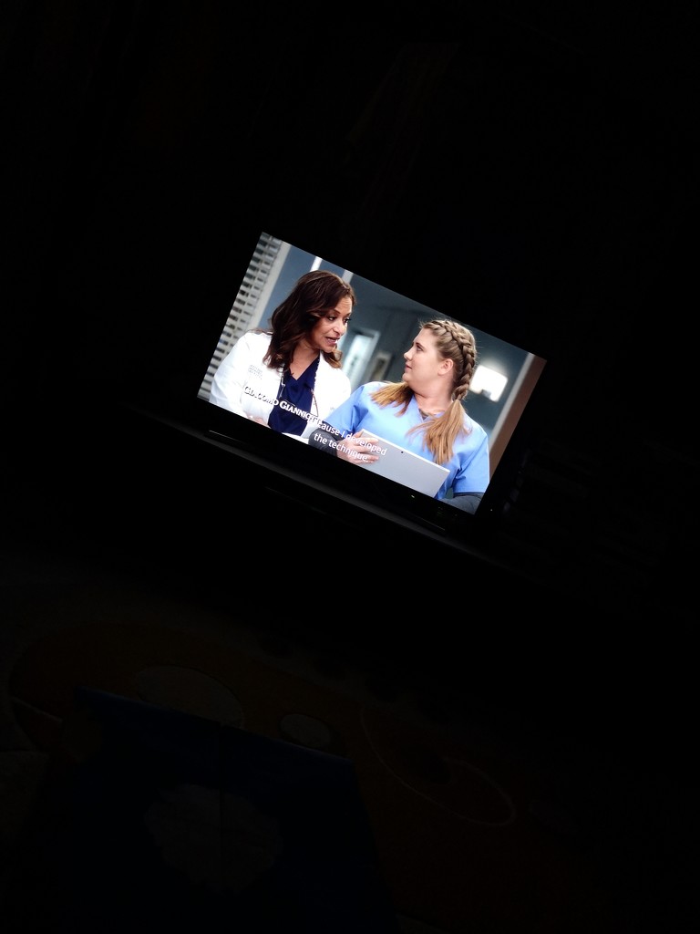 Watching Grey's Anatomy by ctst