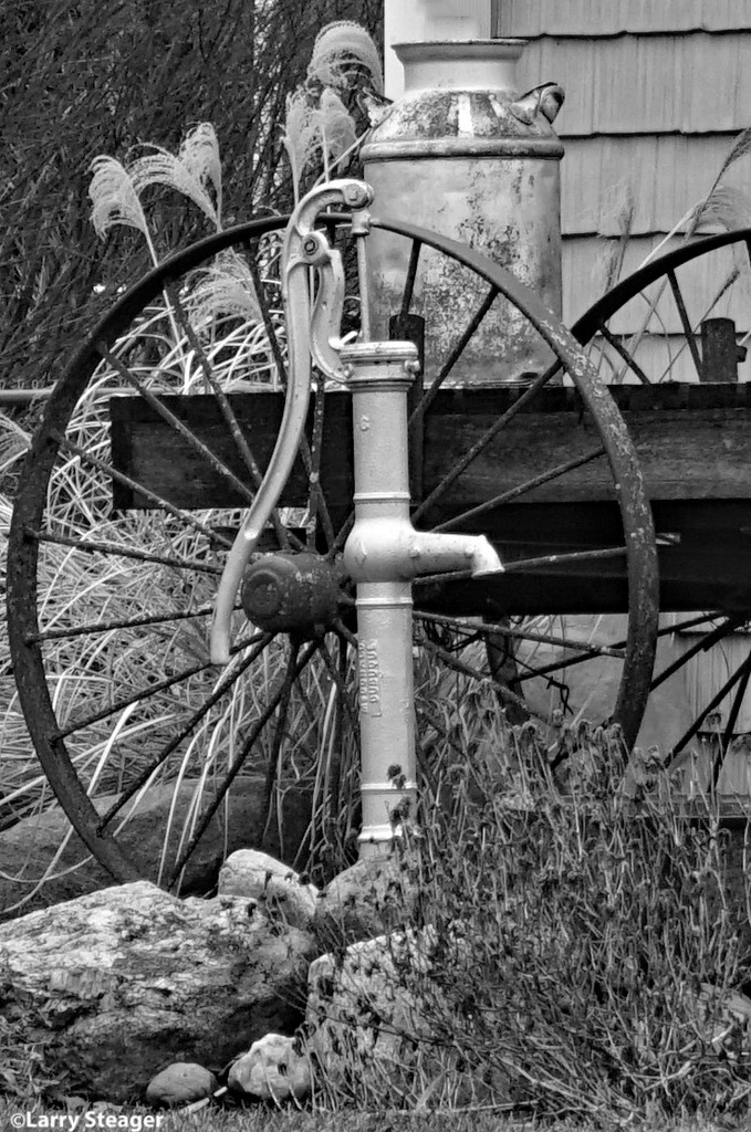 Water pump and jug B&W by larrysphotos