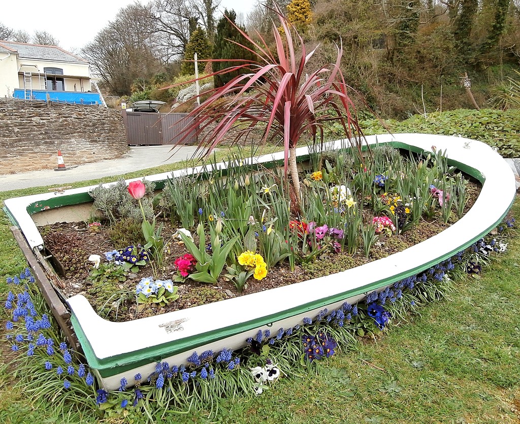 Flower boat... by cutekitty