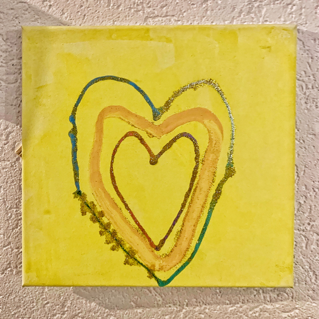 Yellow heart.  by cocobella