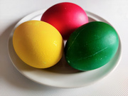 3rd Apr 2021 - Painting eggs.
