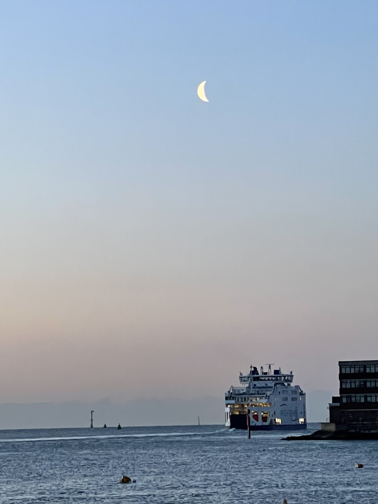 Ferry under the Crescent Moon by bill_gk