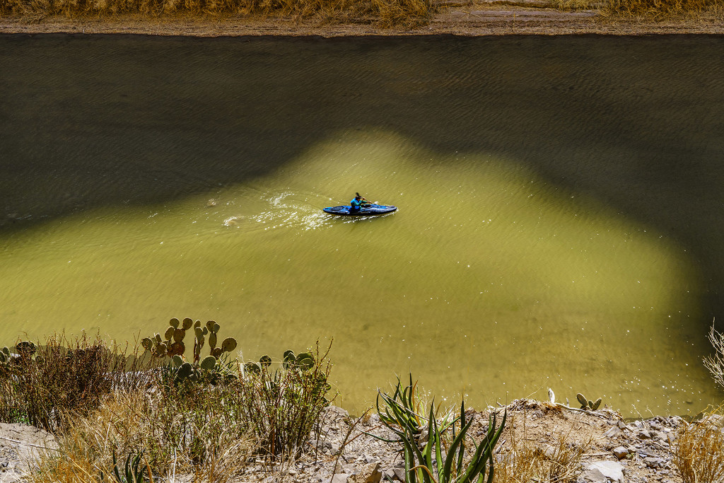 Kayaking St Elena Canyon by k9photo