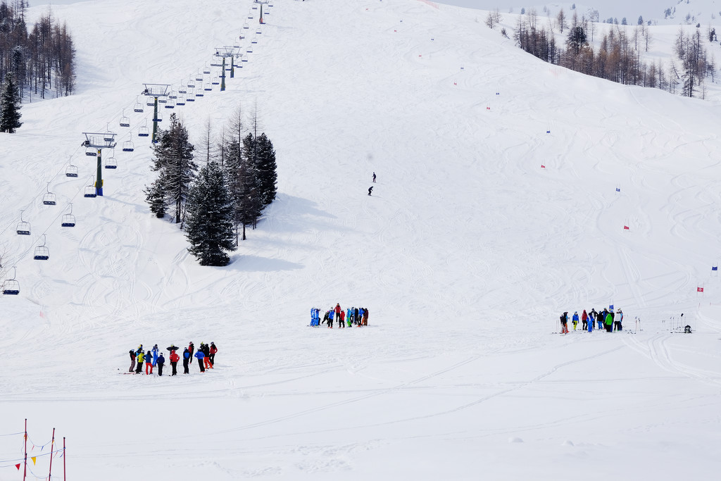 Ski clubs at Col Gallina by caterina