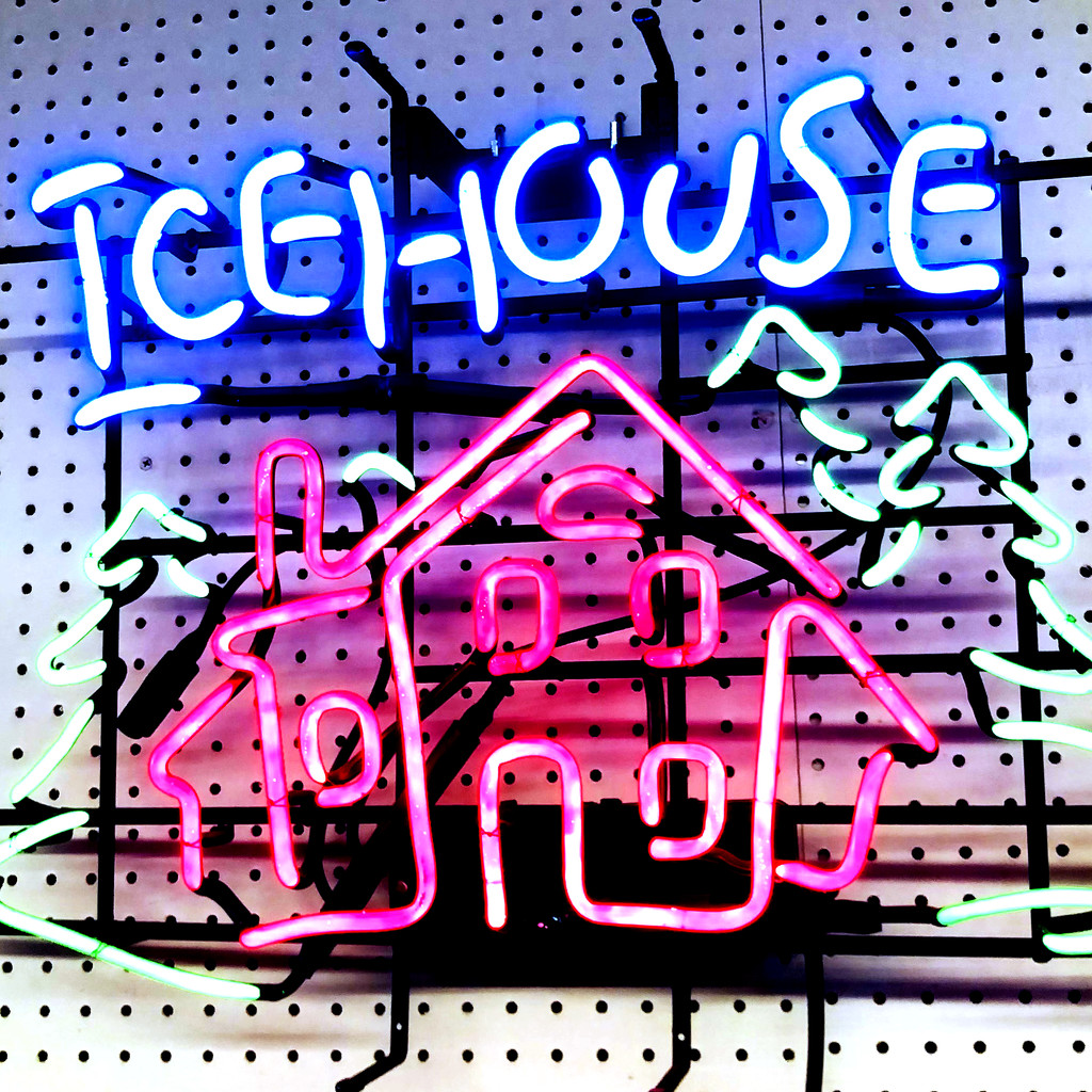 Ice House by yogiw