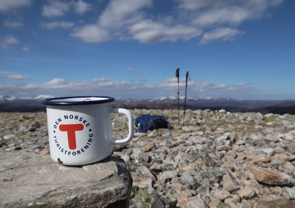 Coffee Time on the 3rd Summit by jamibann