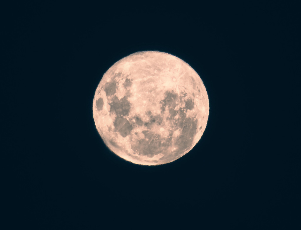moon by kali66