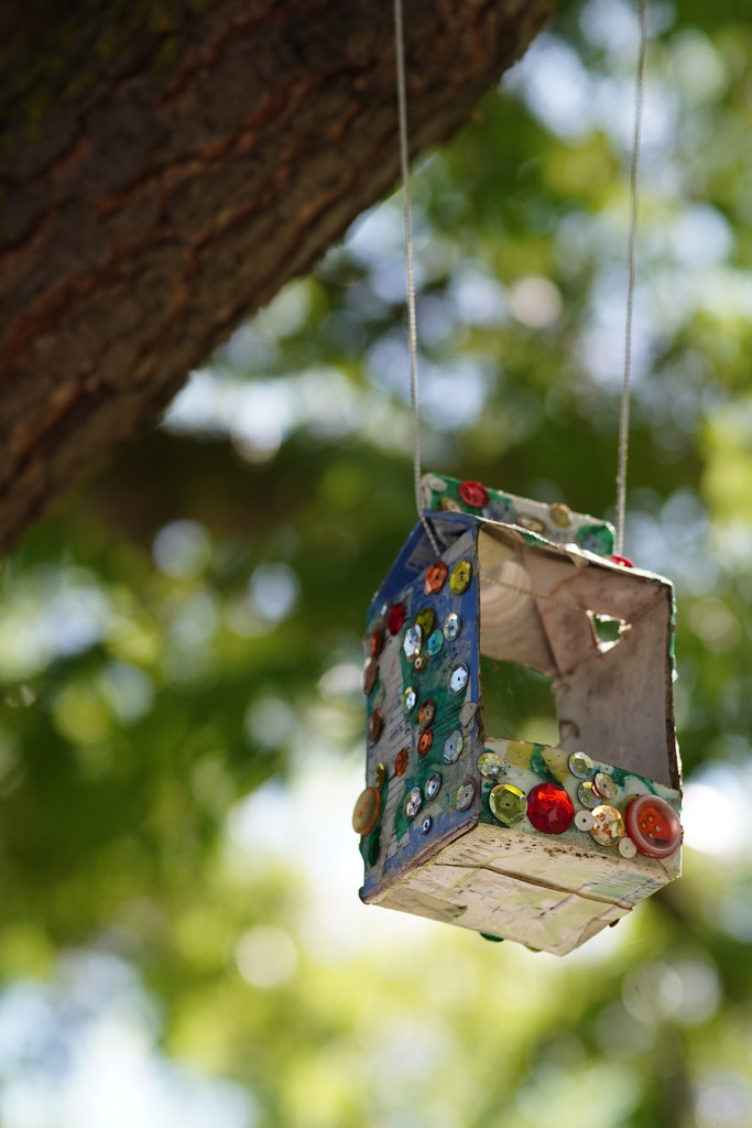 Bird feeder (craft) by acolyte
