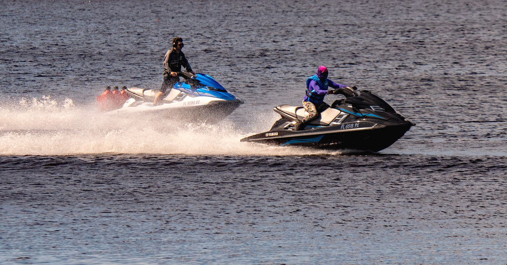 Jet Ski's on the River!    by rickster549