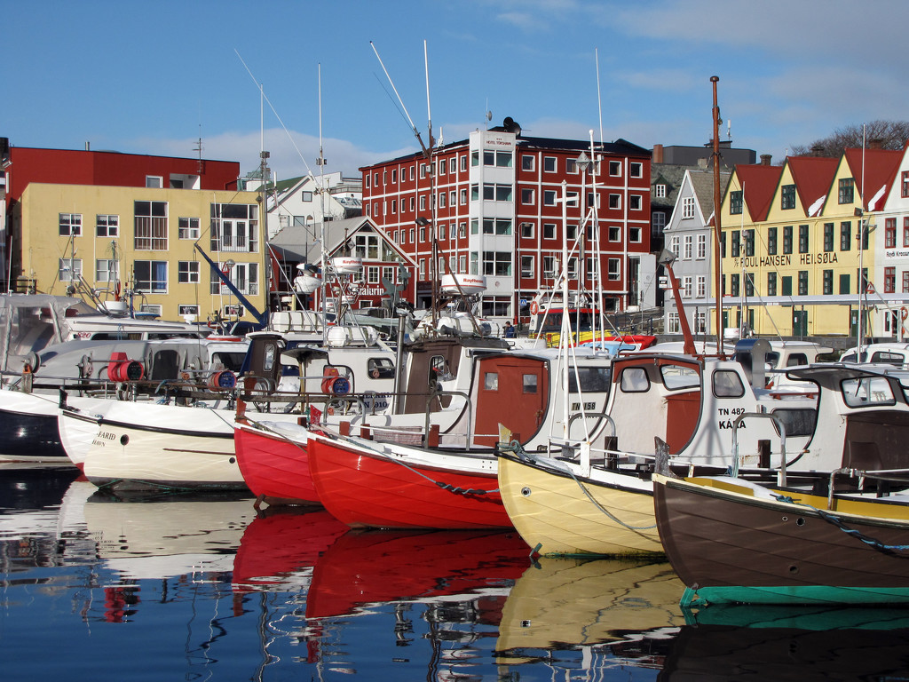Tórshavn harbour by okvalle