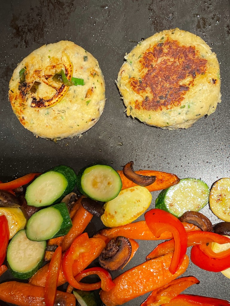 Crab cakes and Veggies by shutterbug49