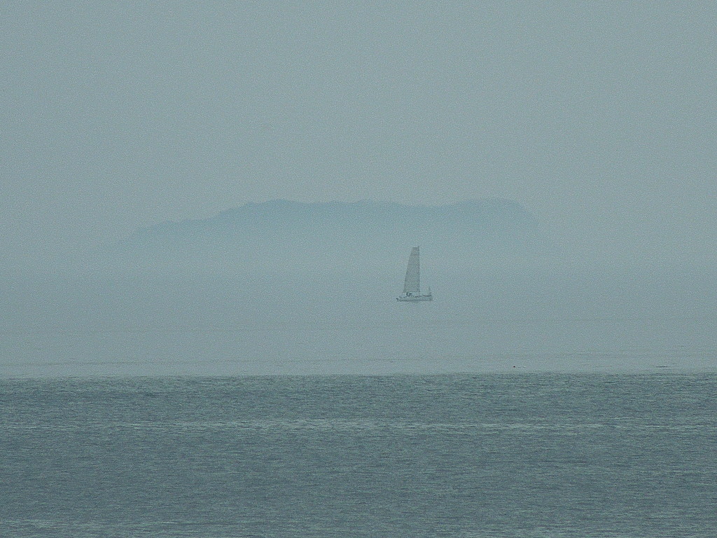 A sail in the mist by etienne