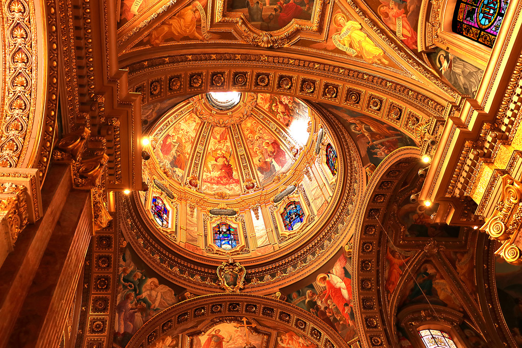 St. George's Basilica  by elza