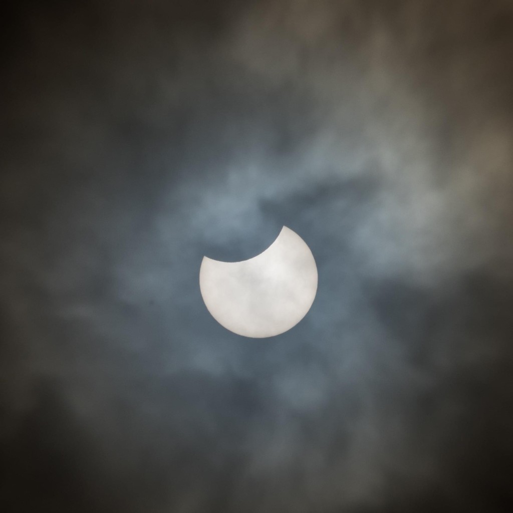 Partial eclipse by barrowlane