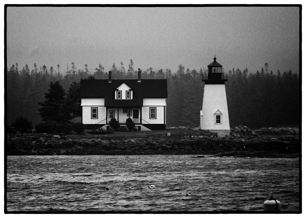 Lighthouse, Maine by eudora