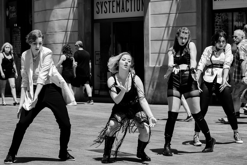 Street Performers by jborrases