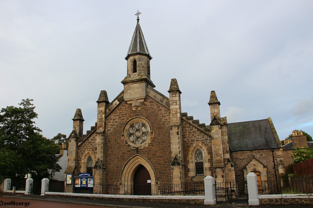 The Church Of Scotland , Tayport by nodrognai