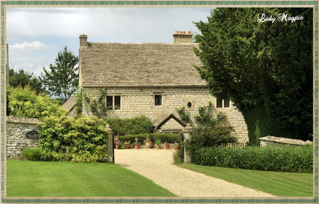 A Beautiful Cotswold Cottage by ladymagpie