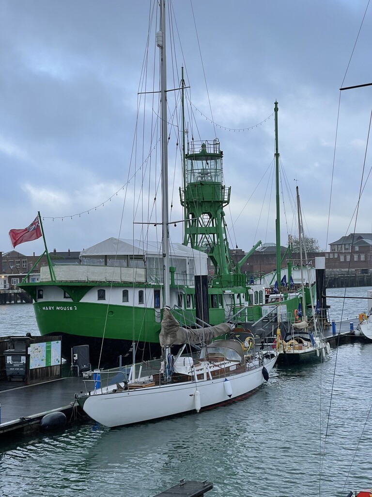The Mary Mouse Restaurant & Lightship. by bill_gk