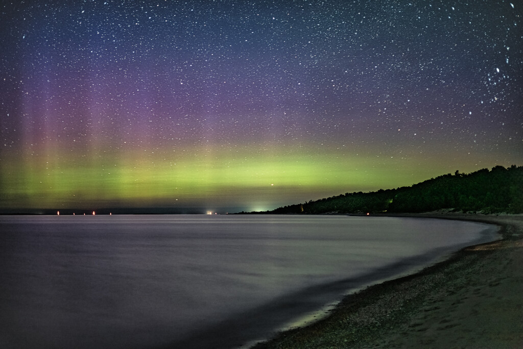 Beaver Island Northern Lights by jyokota