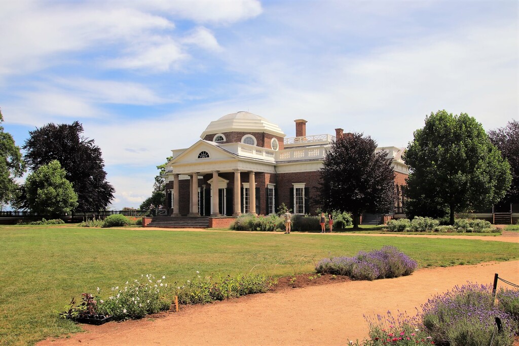 Thomas Jefferson's Monticello  by randy23