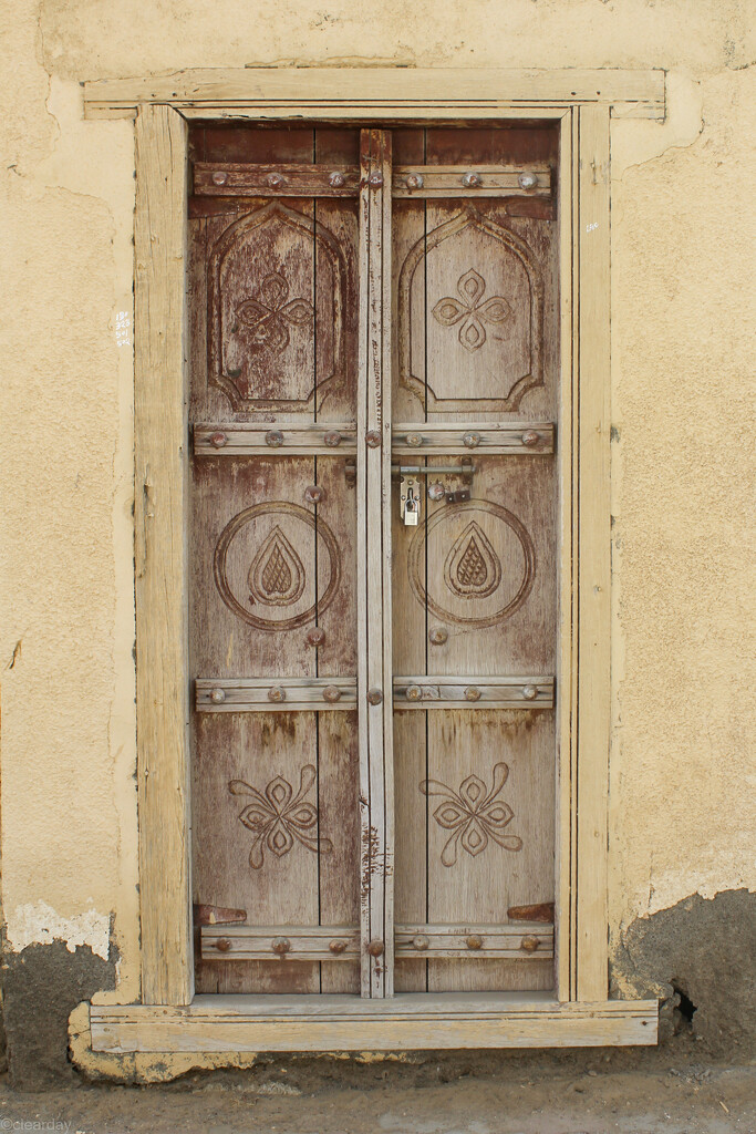 Omani Door #15 by clearday