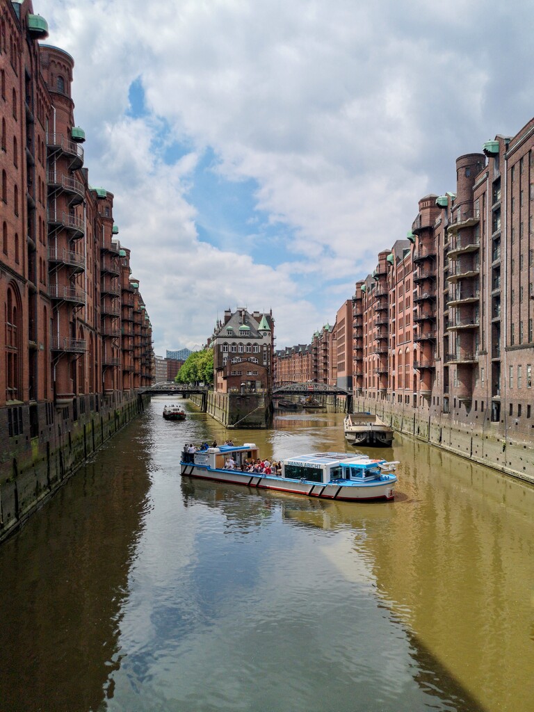 The famous view in Speicherstadt  by ctst