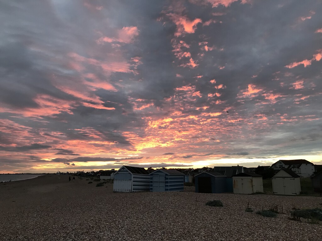 Sunset sky by wakelys