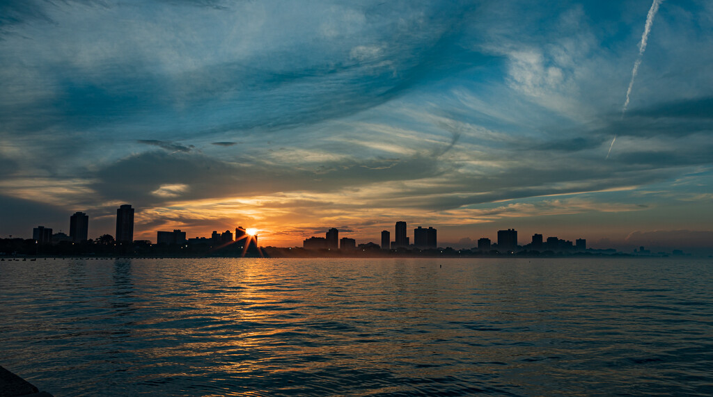 Sunset from North Beach by jyokota