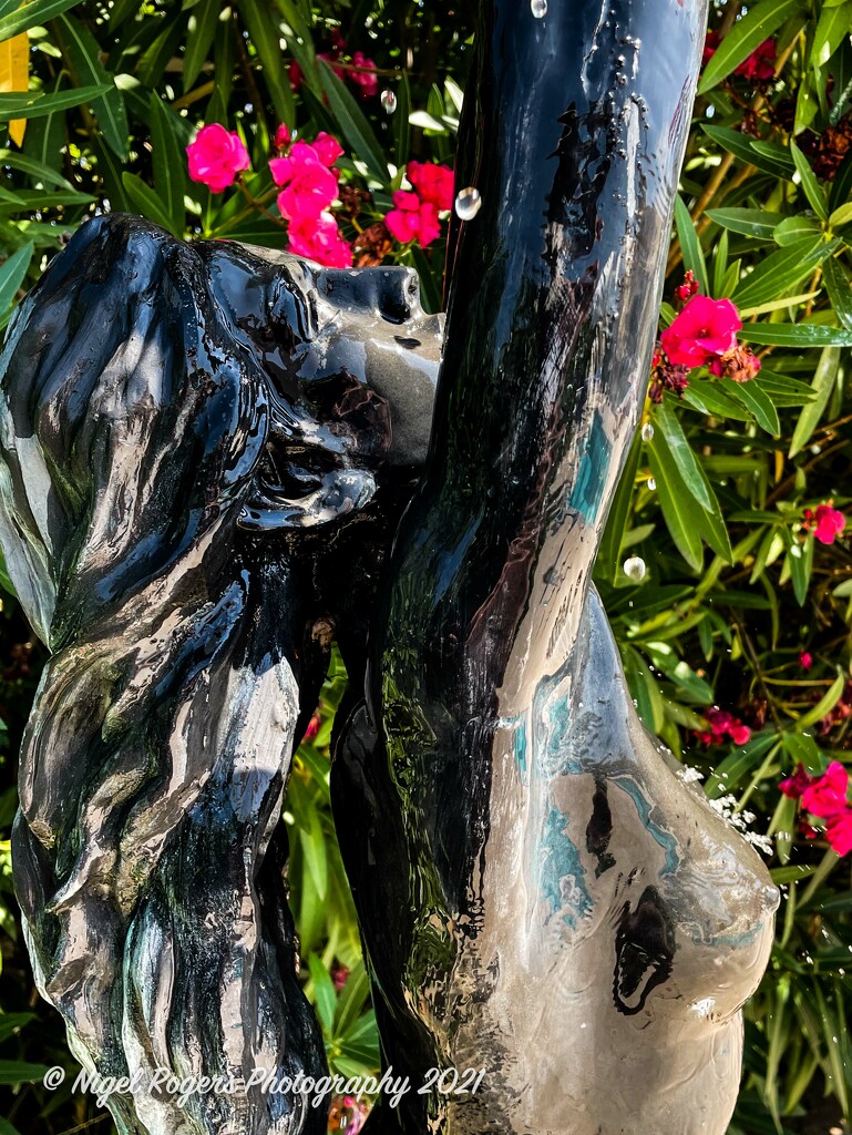 garden statue by nigelrogers