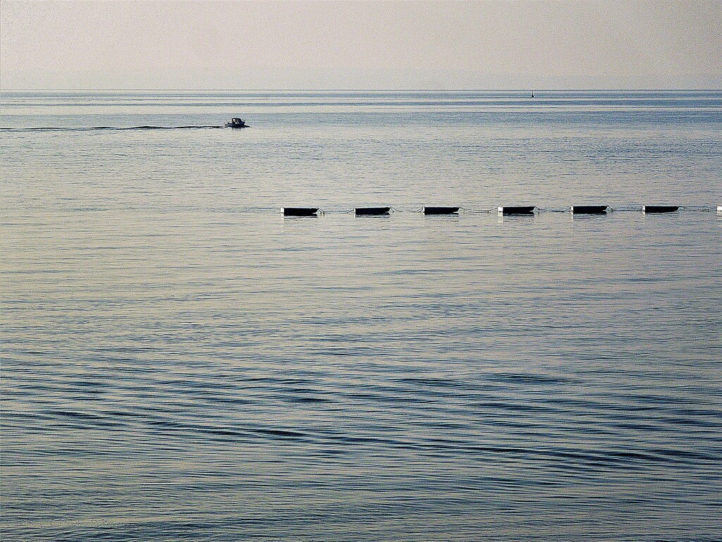 Boat lines by etienne