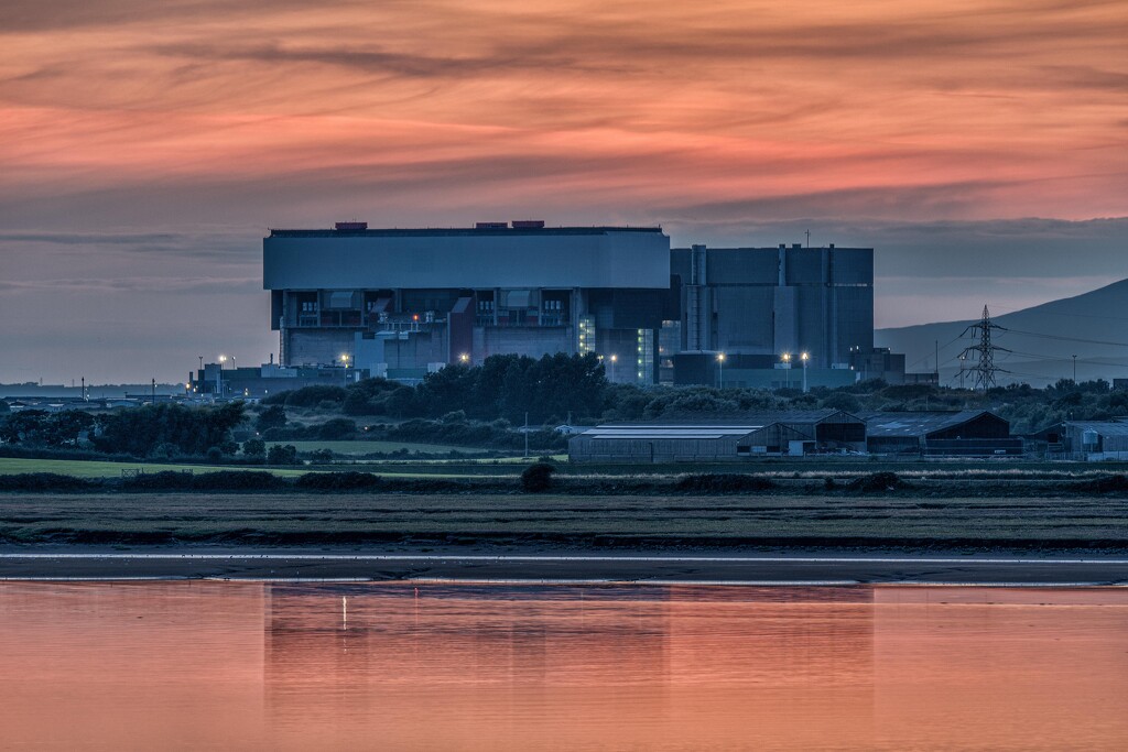 Heysham nuclear power station. by gamelee