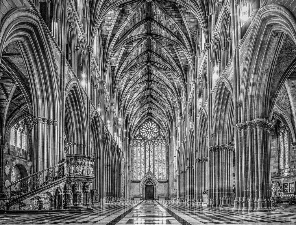 Worcester Cathedral by jyokota