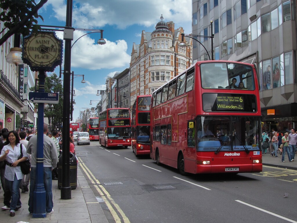 Shopping in Oxford street, London  by okvalle