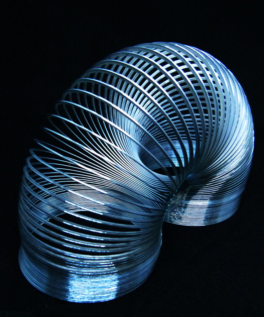 Slinky by onewing