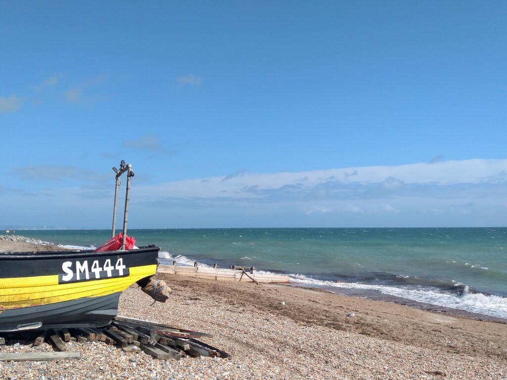 Worthing Beach by moirab