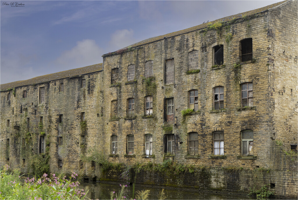 Abandoned Altas Mill by pcoulson