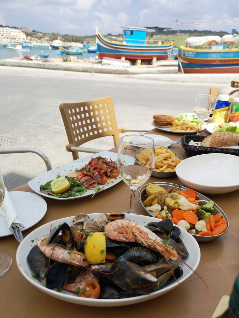 Delicius lunch in Marsaxlokk by ctst