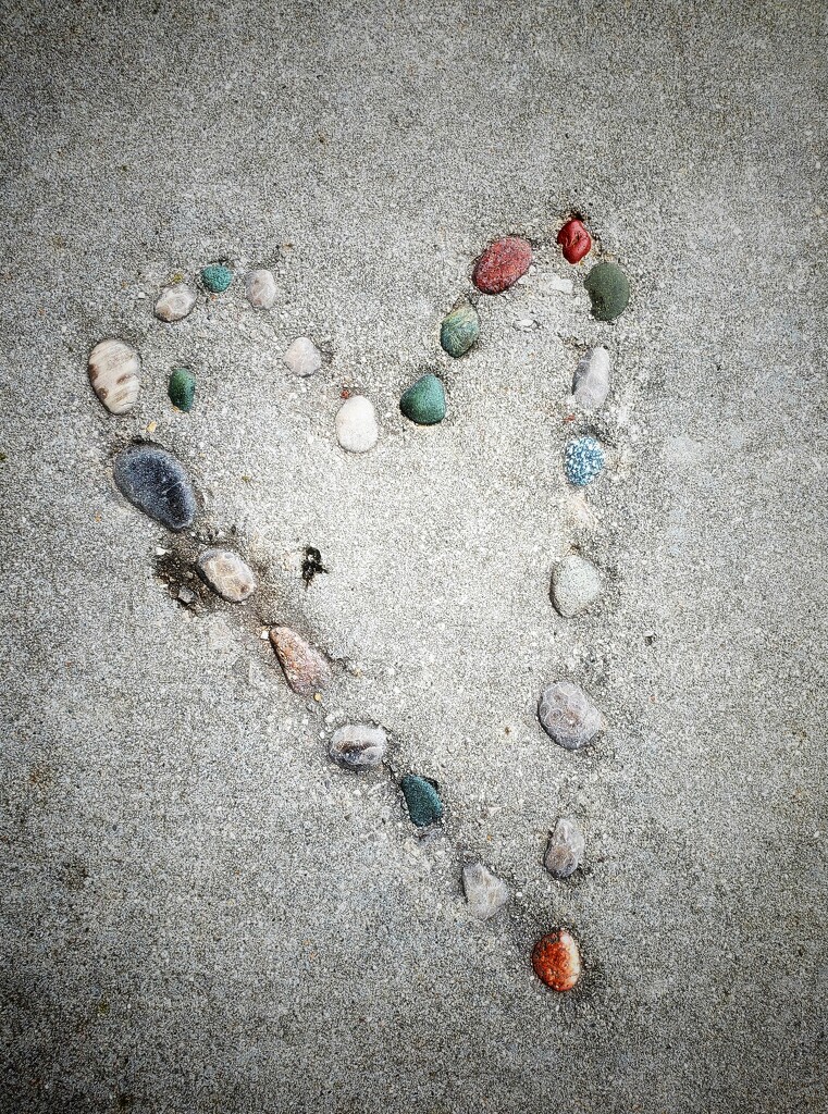 Heart of stone by edorreandresen