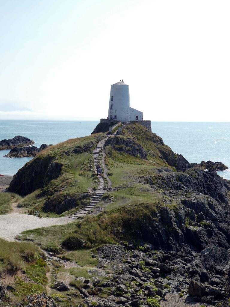 Twr Mawr Lighthouse by cmp