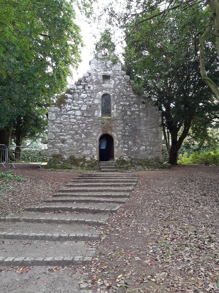 Chapel at Drum Castle  by sarah19