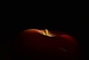 10th Sep 2021 - Apples taste the same in the dark..