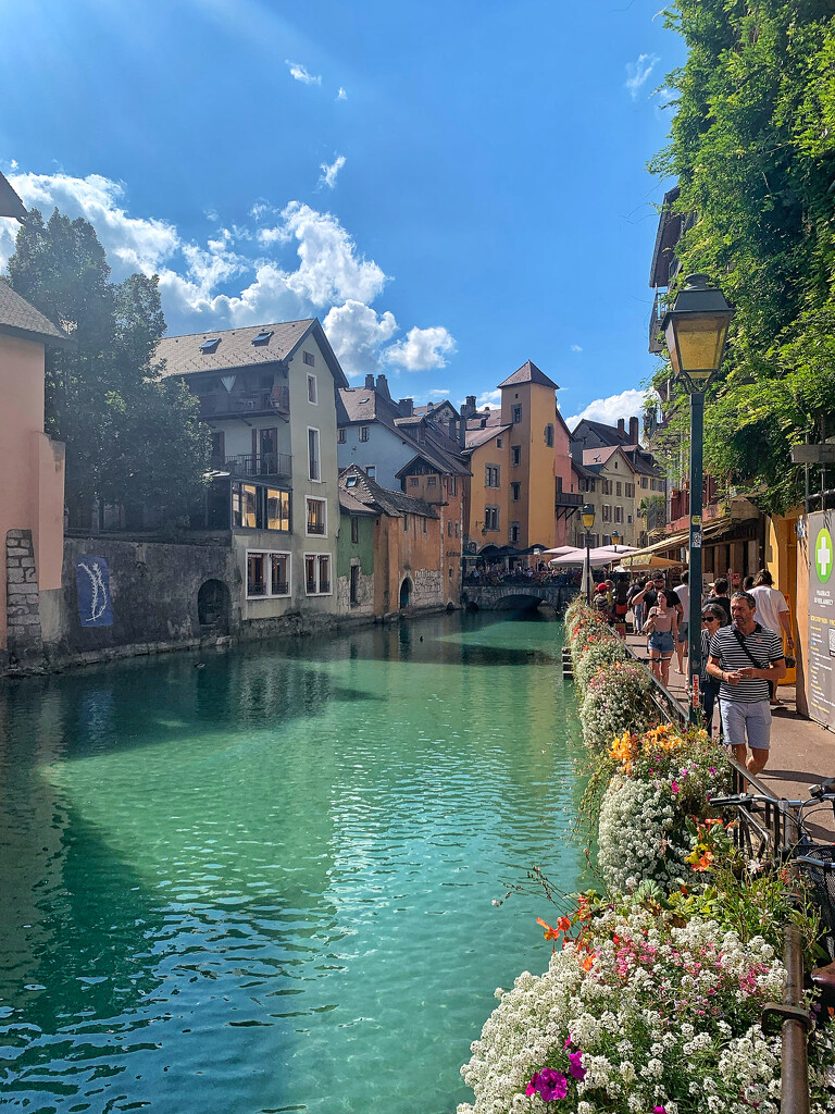 Vieux Annecy.  by cocobella
