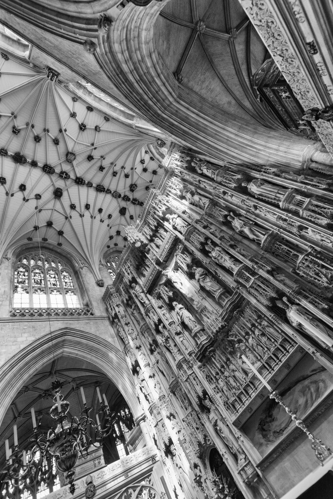 The Great Screen, Winchester Cathedral by rumpelstiltskin
