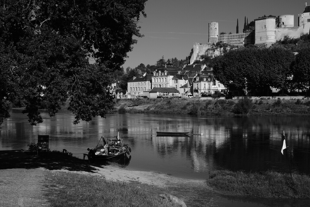 The River Vienne at Chinon... by vignouse