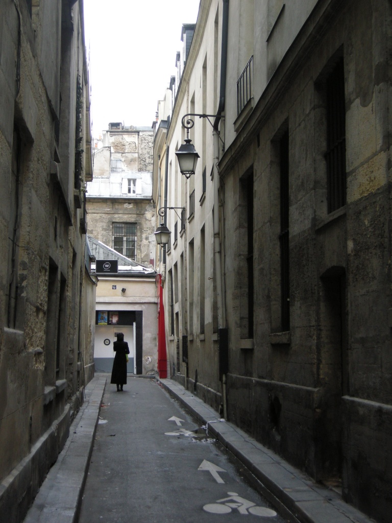 Rue Pierre au Lard by parisouailleurs