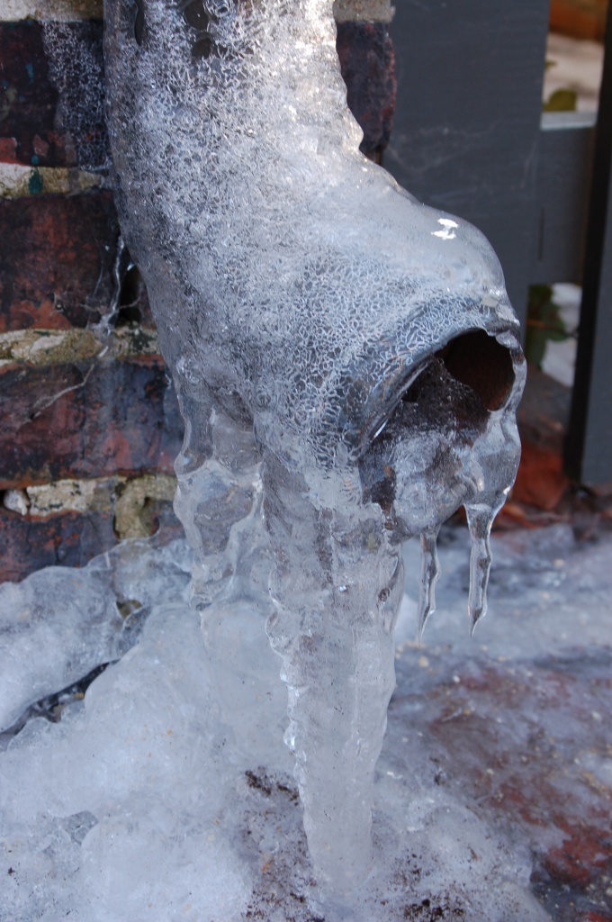 Frozen pipe! by kdrinkie
