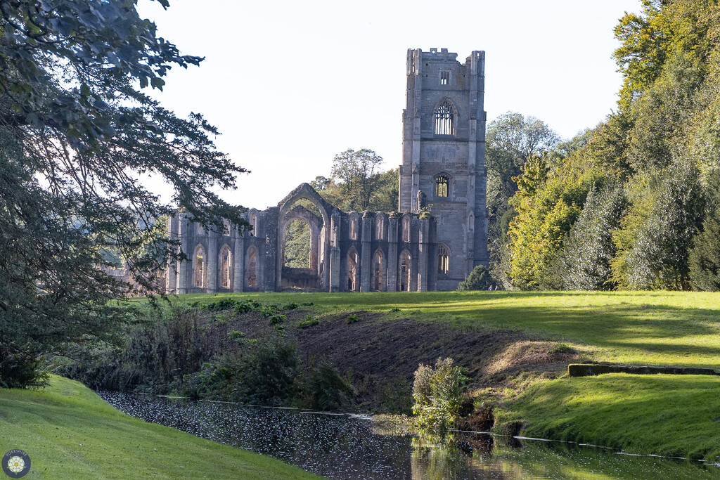 Fountains Abbey NT site. by lumpiniman